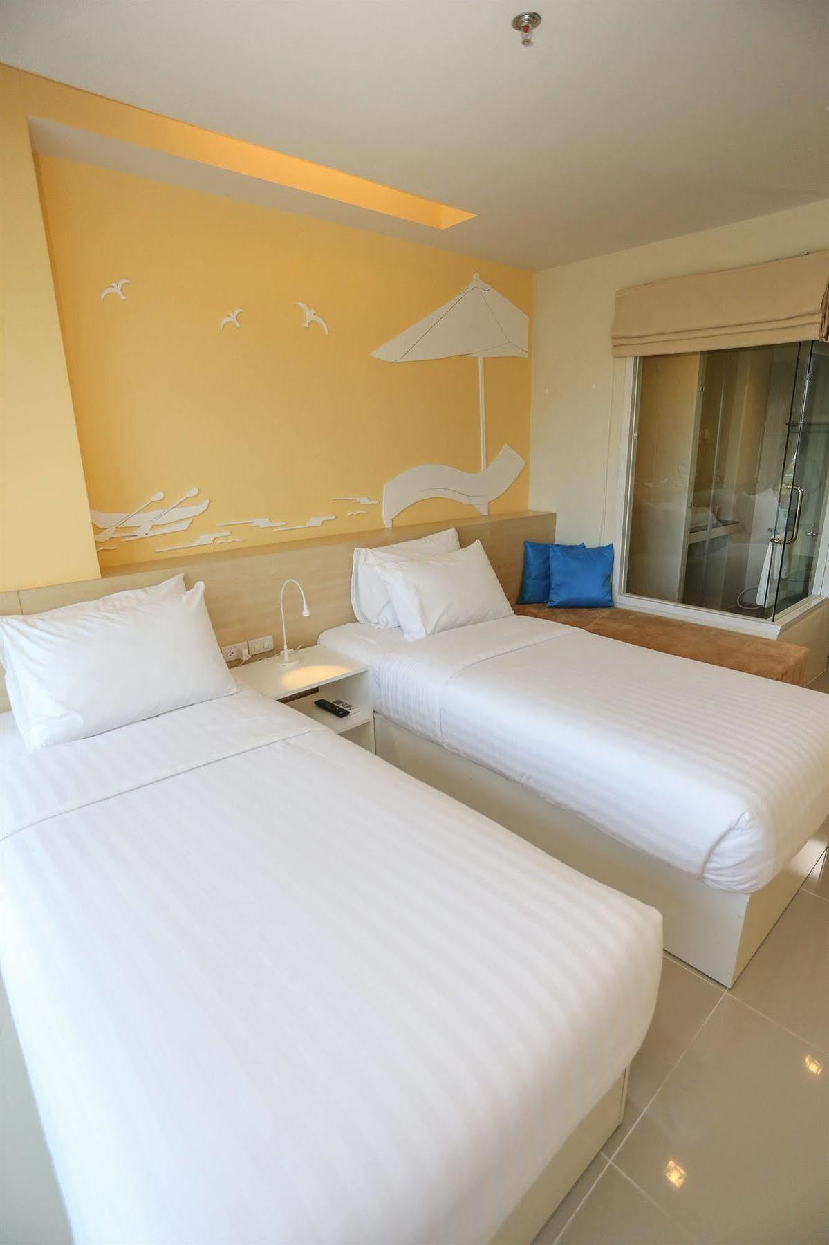R-Con Rest Sea Hotel Pattaya Exterior foto